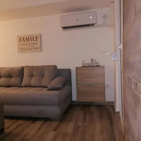 A Bre Da Bre Family Club Apartment Nis Exterior photo