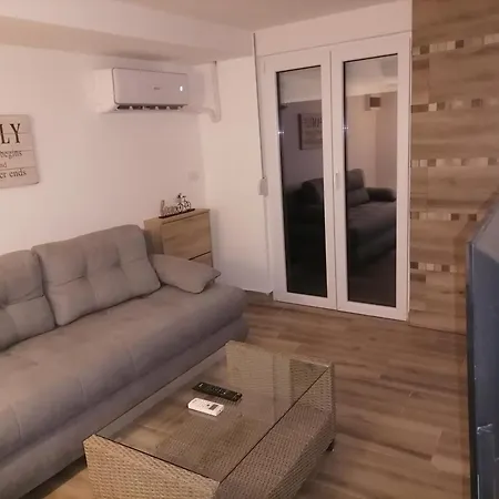A Bre Da Bre Family Club Apartment Nis Exterior photo