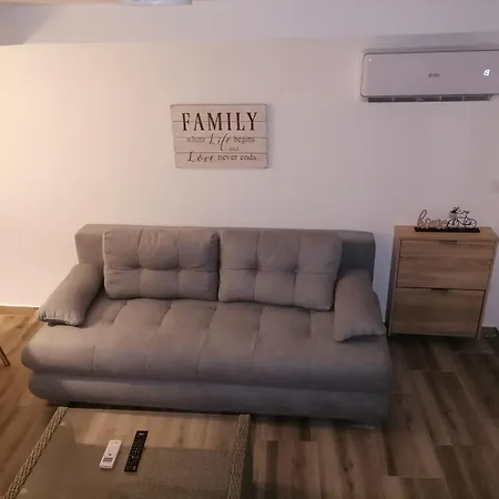 A Bre Da Bre Family Club Apartment Nis Exterior photo
