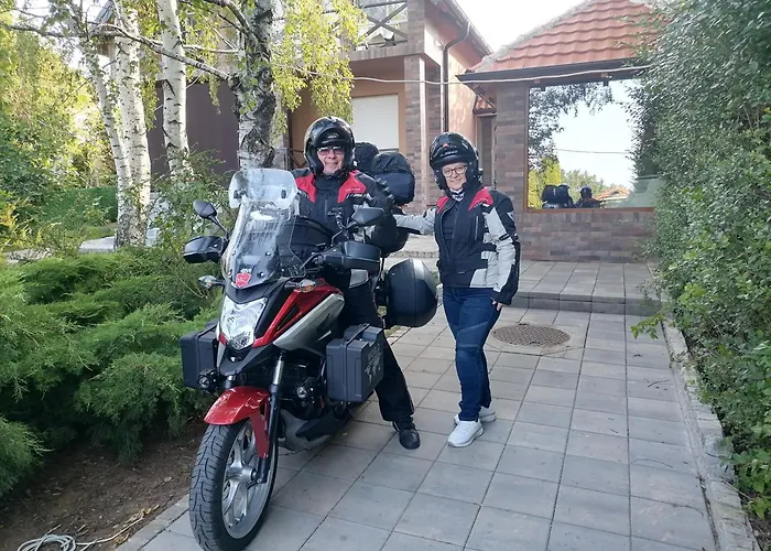 A Bre Da Bre Family Club
